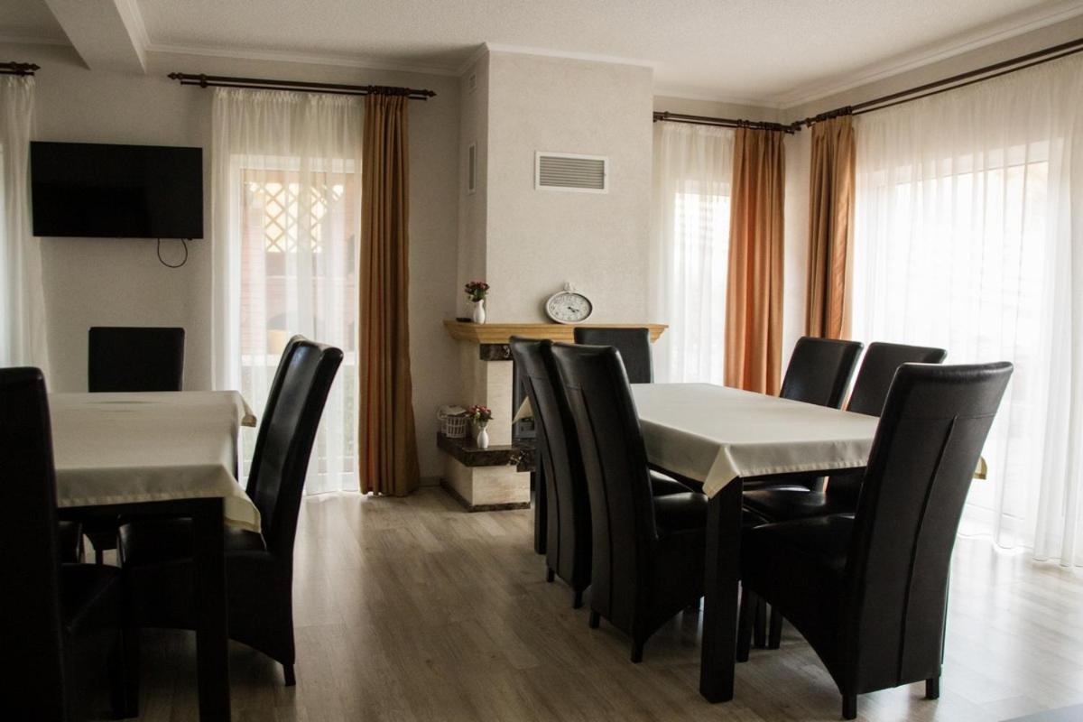 Pensiunea Casa Din VII Seusa 外观 照片